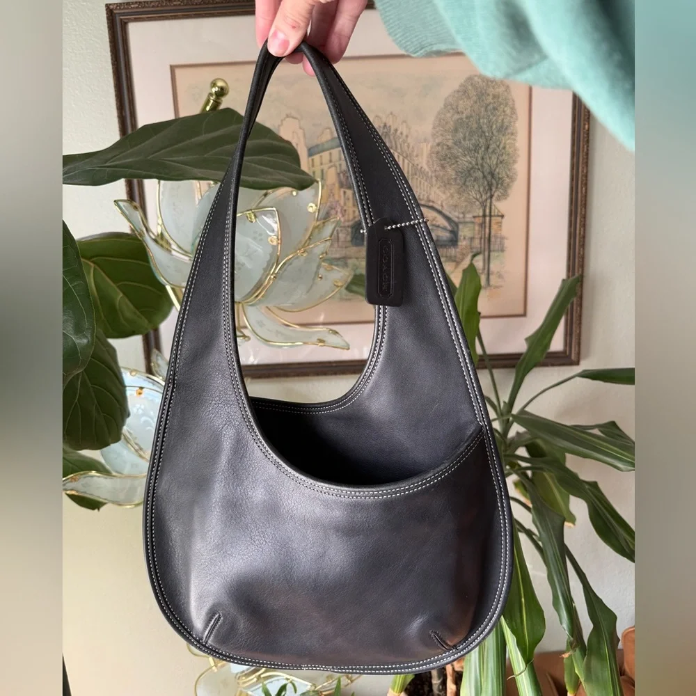 Black Limited Edition Bonnie Cashin Small Sling Re-Edition 9075 243/800 made - Picture 3 of 8